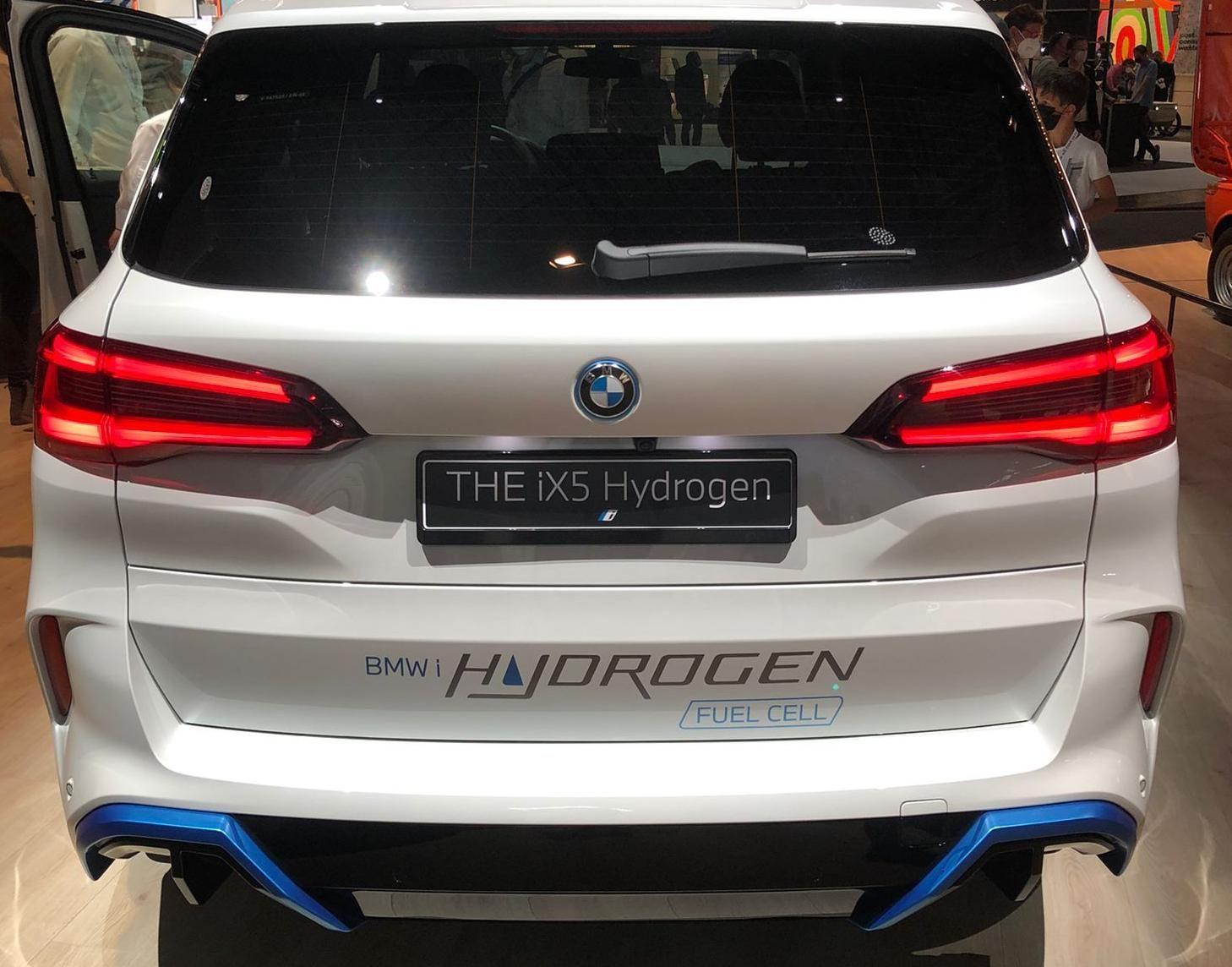 Wasserstoffauto iX5 von BMW auf der IAA
